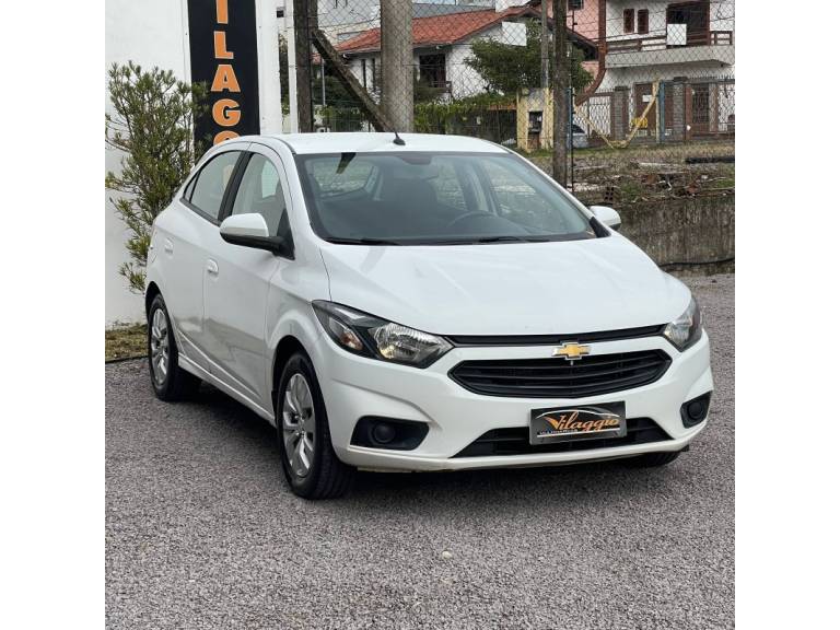 CHEVROLET - ONIX - 2017/2017 - Branca - R$ 56.900,00