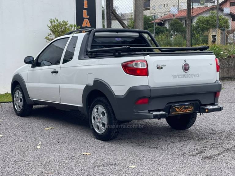 FIAT - STRADA - 2013/2014 - Branca - R$ 45.900,00