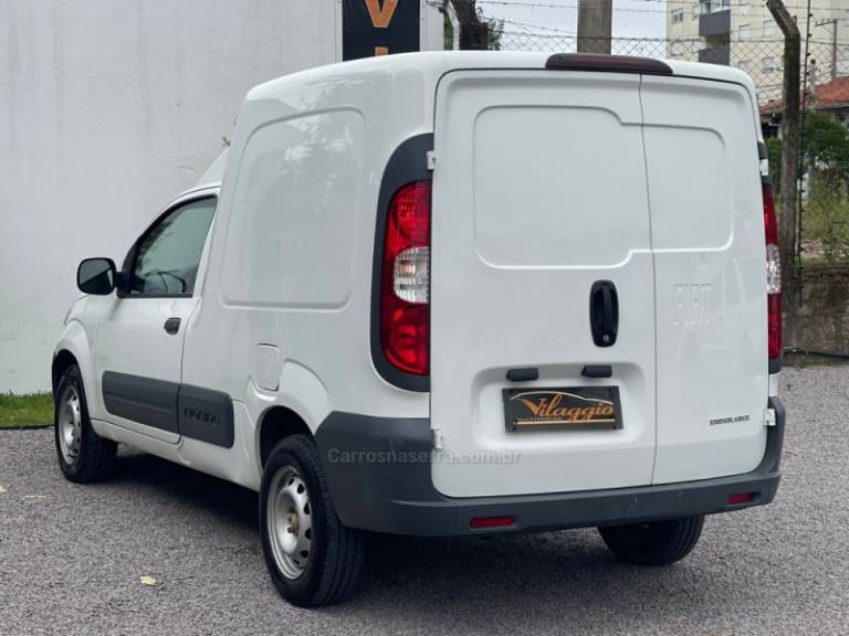 FIAT - FIORINO - 2020/2021 - Branca - R$ 73.900,00