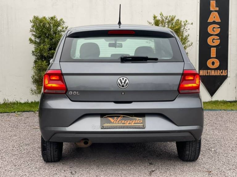 VOLKSWAGEN - GOL - 2022/2023 - Cinza - R$ 53.900,00