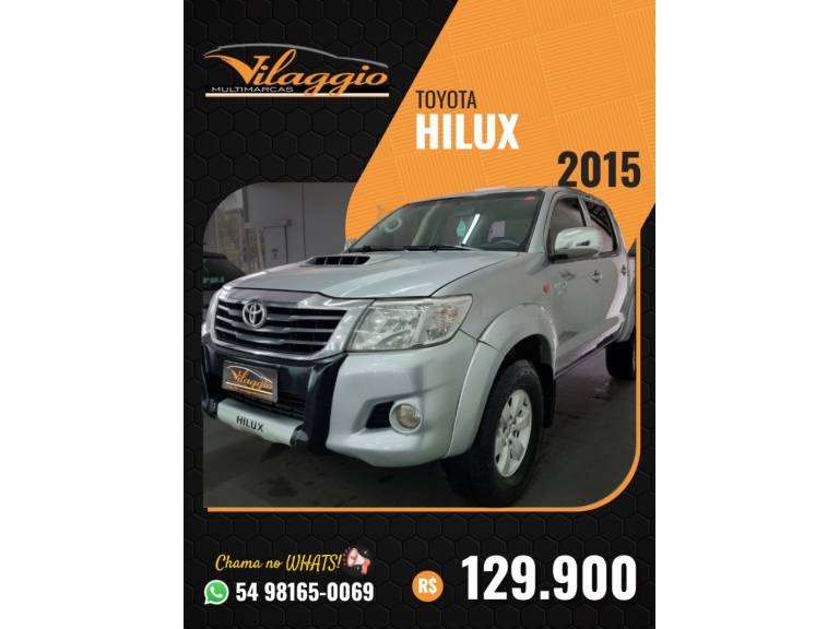 TOYOTA - HILUX - 2015/2015 - Prata - R$ 129.900,00