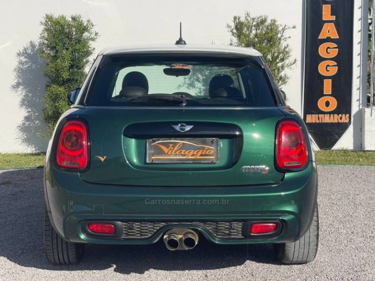 MINI - COOPER - 2015/2015 - Verde - R$ 90.900,00