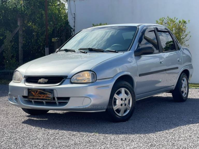 CHEVROLET - CLASSIC - 2009/2010 - Prata - R$ 21.900,00