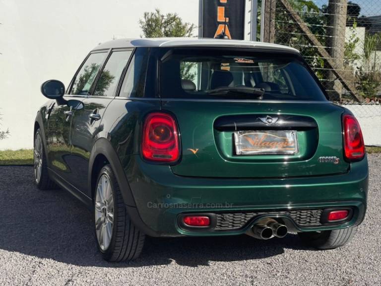 MINI - COOPER - 2015/2015 - Verde - R$ 90.900,00