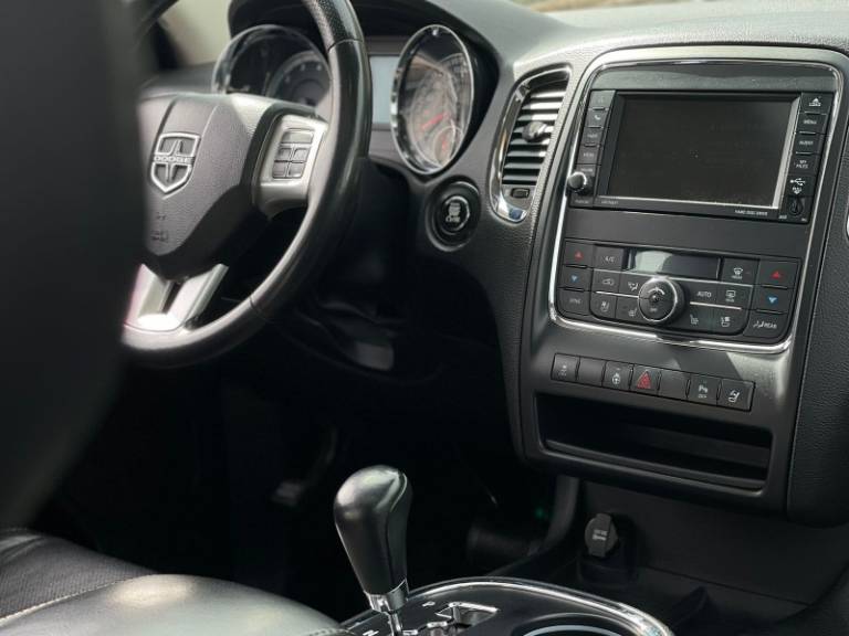 DODGE - DURANGO - 2012/2013 - Branca - R$ 99.900,00