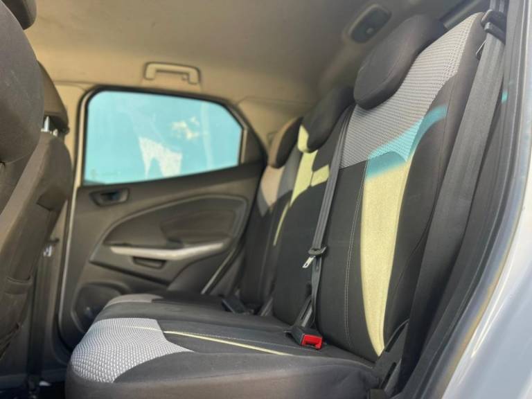 FORD - ECOSPORT - 2015/2015 - Branca - R$ 53.900,00