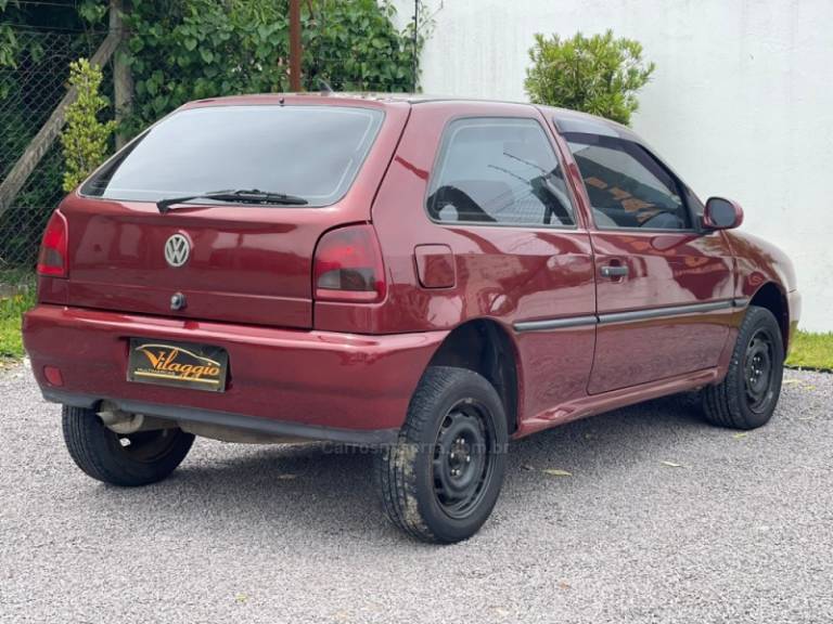 VOLKSWAGEN - GOL - 1996/1995 - Vermelha - R$ 17.900,00