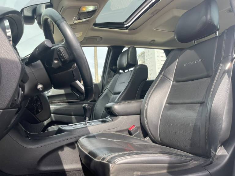 DODGE - DURANGO - 2012/2013 - Branca - R$ 99.900,00