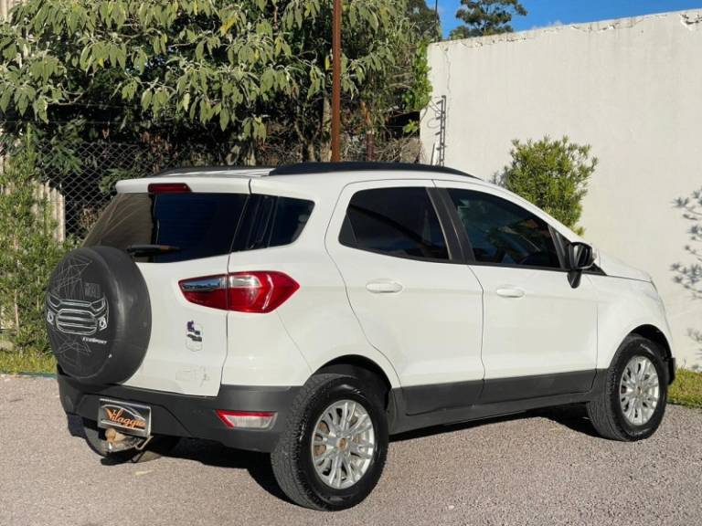 FORD - ECOSPORT - 2015/2015 - Branca - R$ 53.900,00